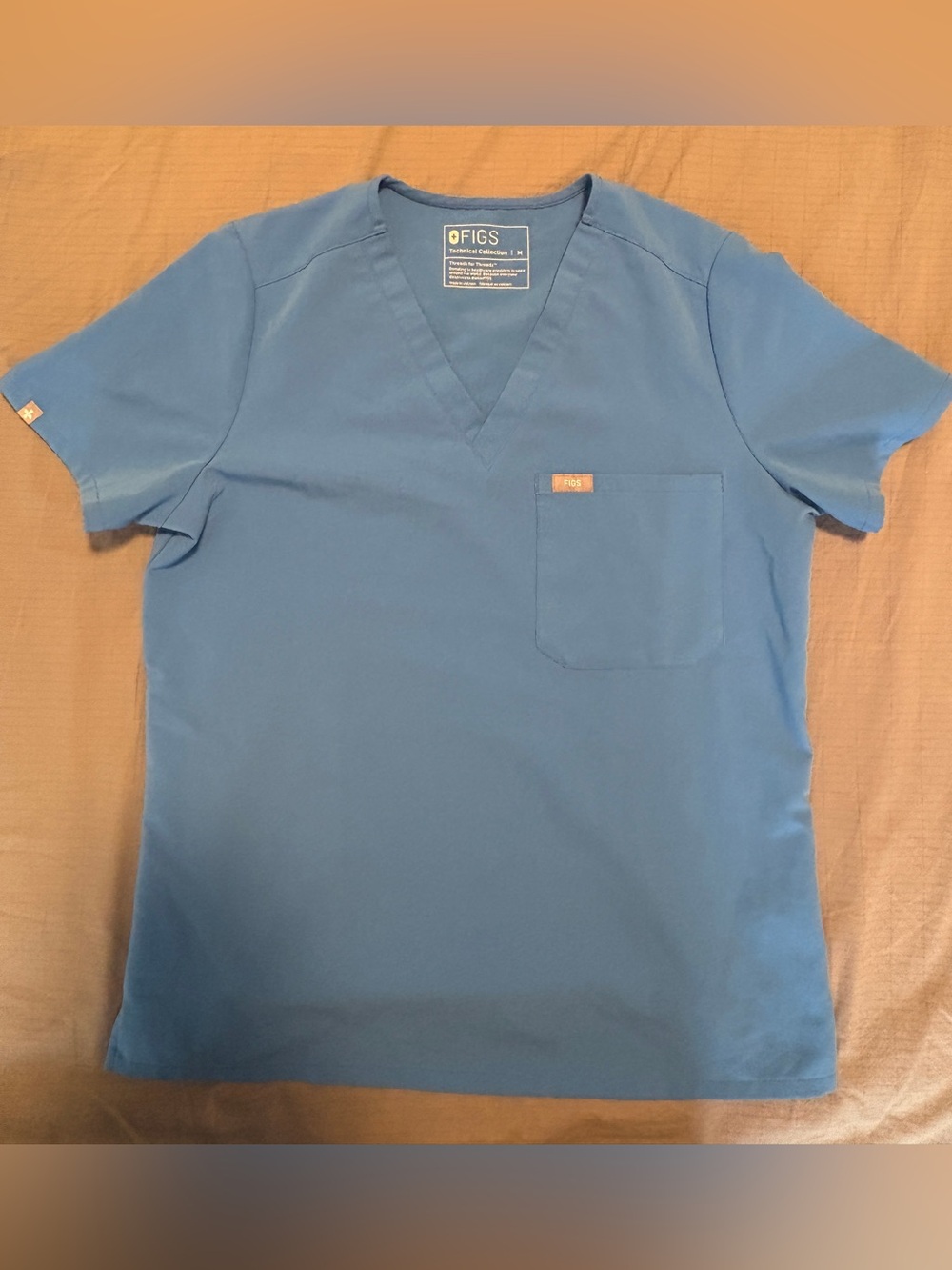 Figs Capri Blue Catarina One Pocket Scrub Top Size Medium